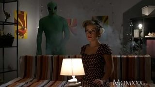 Sex and the single alien