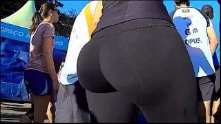 Teens in tight yoga pants